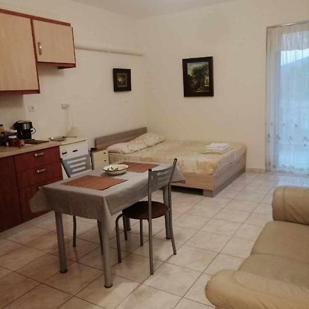 Gallery Suites "Athina" Mesolóngion Eksteriør bilde