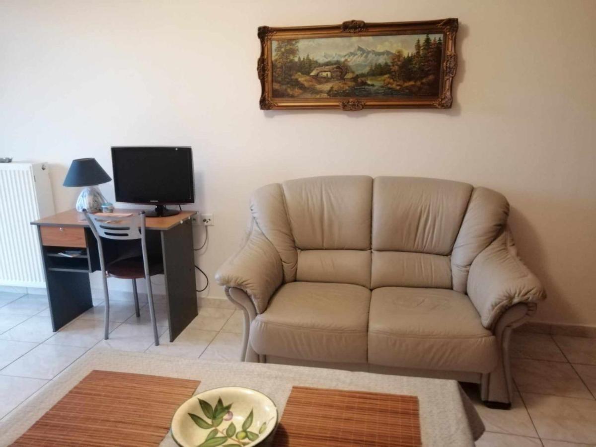 Gallery Suites "Athina" Mesolóngion Eksteriør bilde